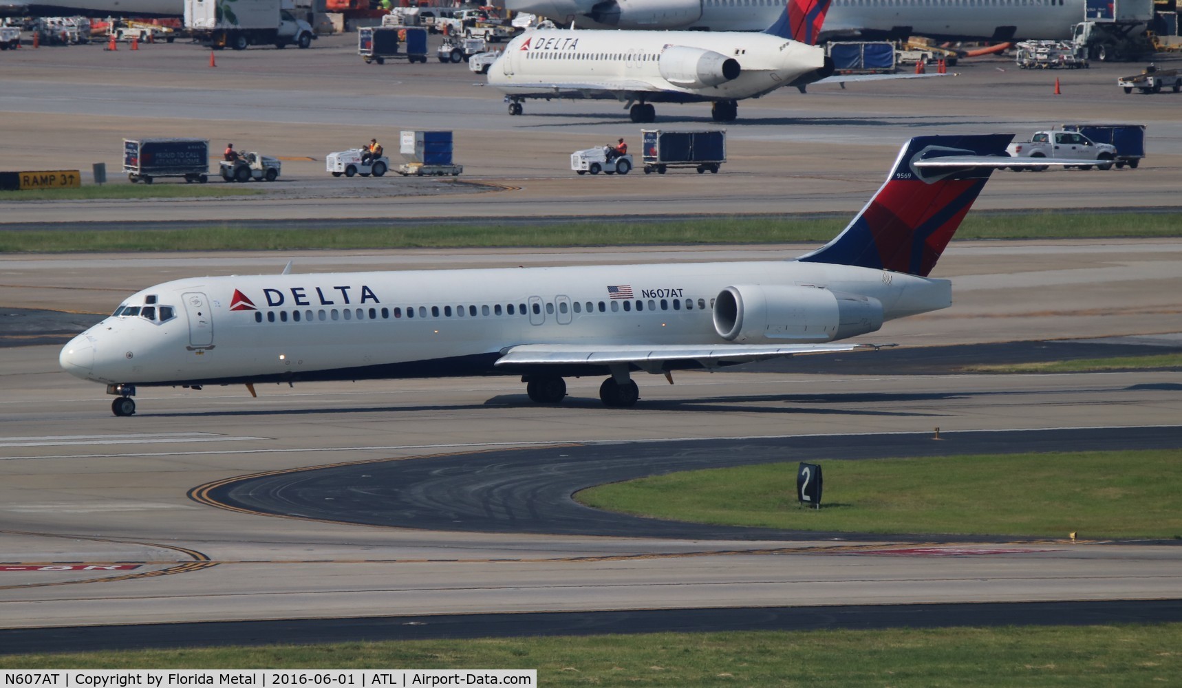 N607AT, 2000 Boeing 717-200 C/N 55074, Delta