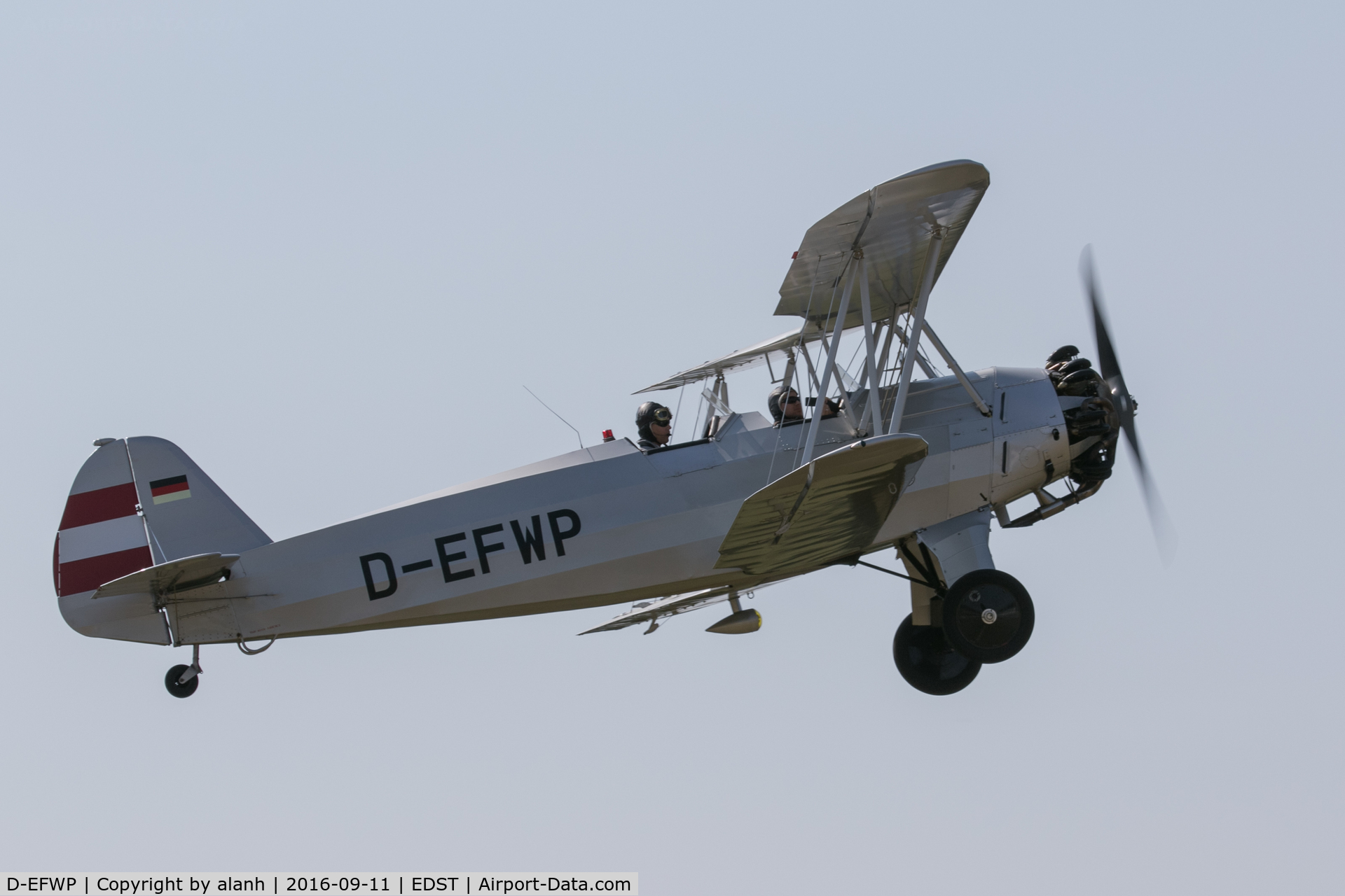 D-EFWP, 1940 Focke-Wulf Fw 44J Stieglitz C/N 118, Departing the 2016 Hahnweide Oldtimer Fliegertreffen