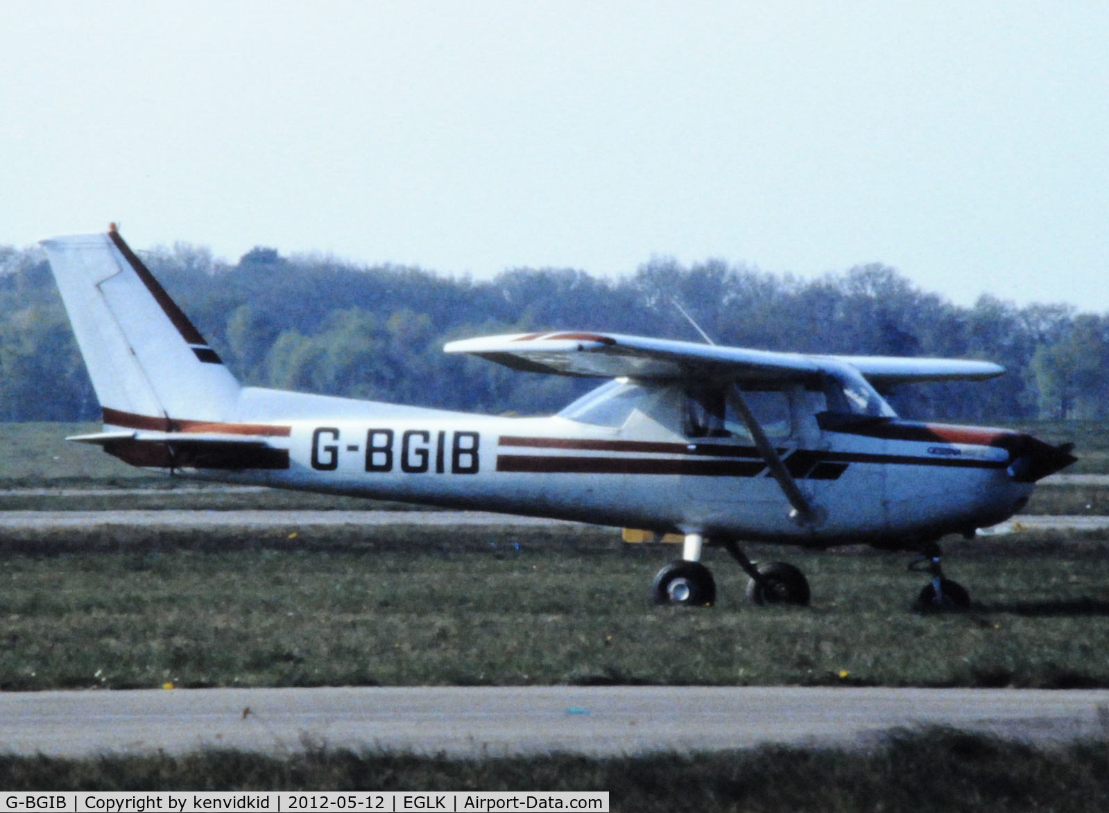 G-BGIB, 1979 Cessna 152 C/N 152-82161, At Blackbushe.