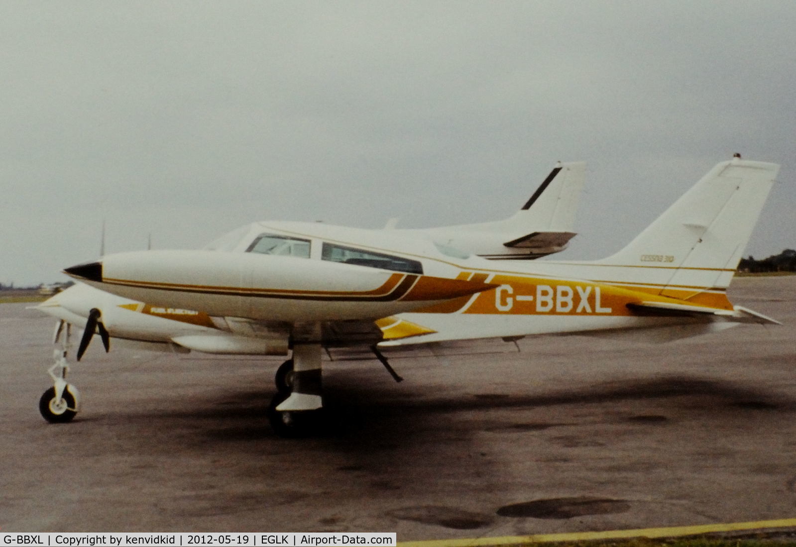 G-BBXL, 1974 Cessna 310Q C/N 310Q1076, At Blackbushe.