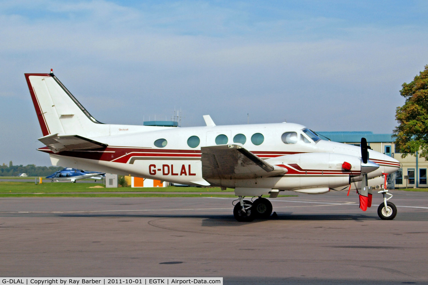 G-DLAL, 1976 Beech E90 King Air C/N LW-187, Beech E90 King Air [LW-187] (Aerodynamics Ltd) Oxford-Kidlington~G 01/10/2011