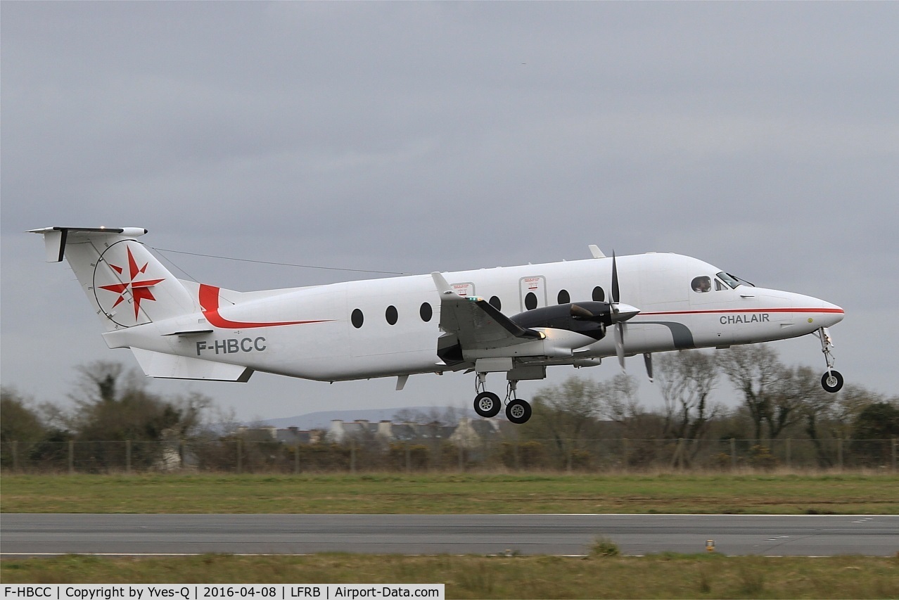 F-HBCC, 1999 Beech 1900D C/N UE-350, Beech 1900D, Landing rwy 25L, Brest-Bretagne Airport (LFRB-BES)