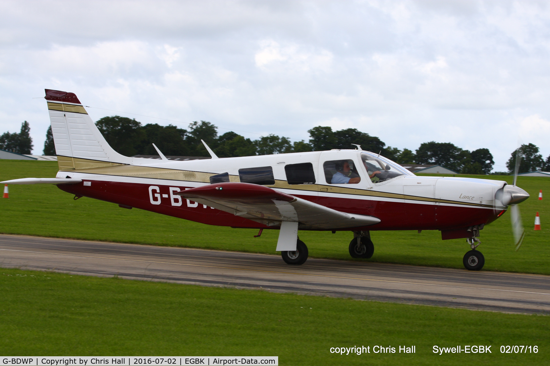 G-BDWP, 1976 Piper PA-32R-300 Cherokee Lance C/N 32R-7680176, at Aeroexpo 2016