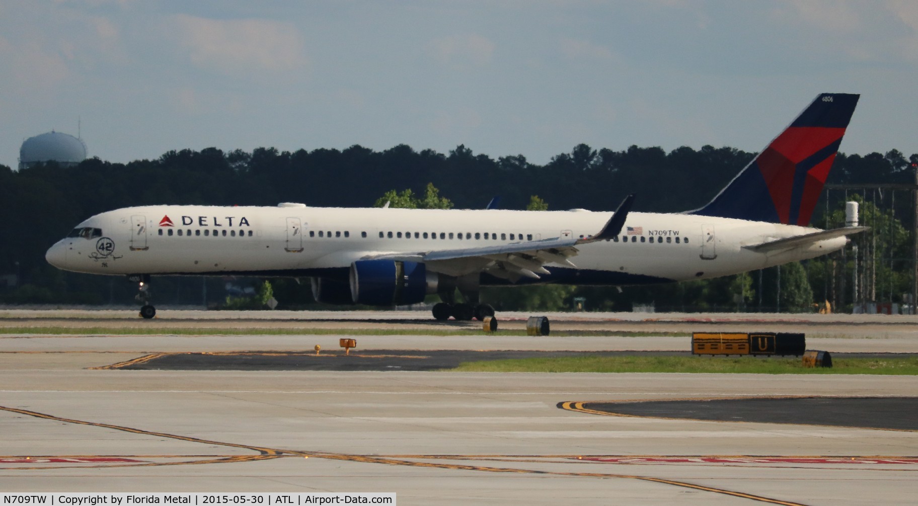 N709TW, 1997 Boeing 757-2Q8 C/N 28168, Delta