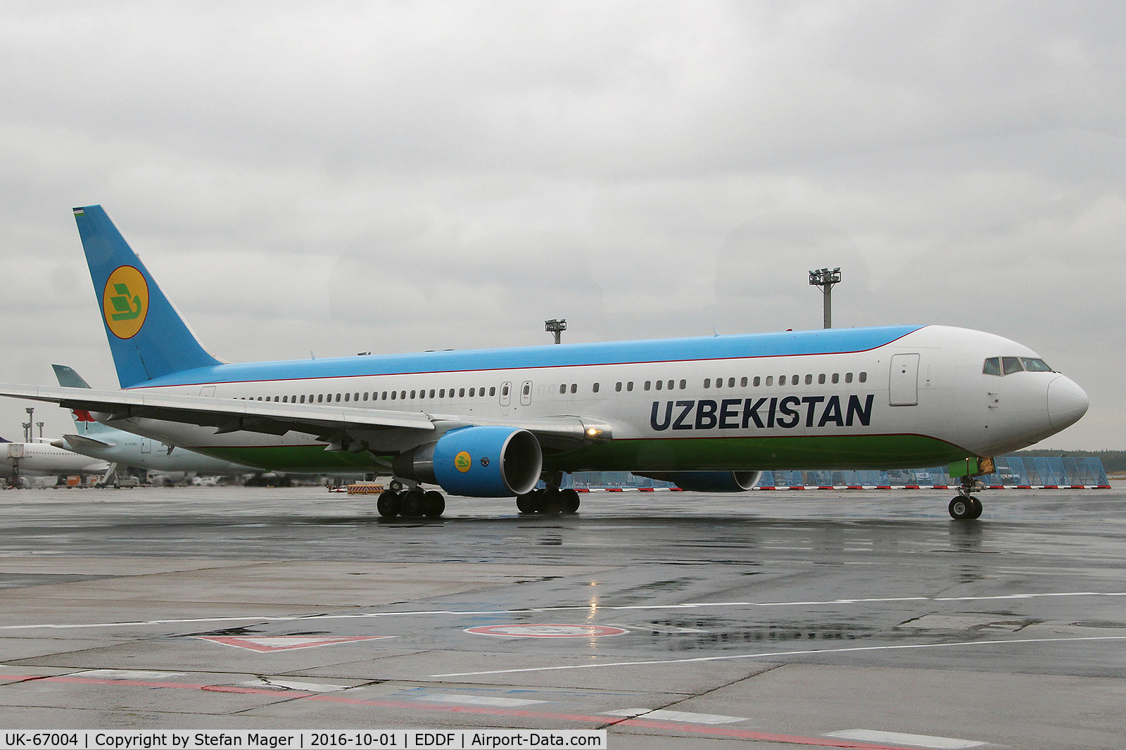 UK-67004, 2012 Boeing 767-33PER C/N 40536, Usbekistan B767-300ER @FRA