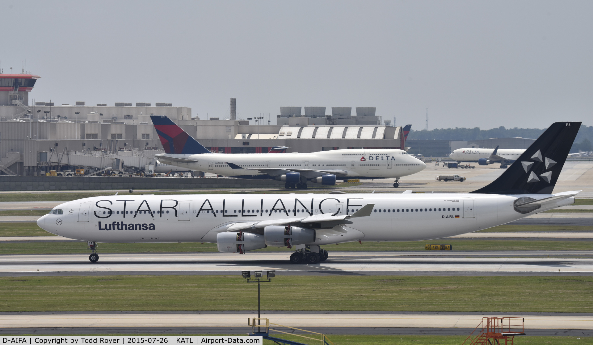 D-AIFA, 2000 Airbus A340-313X C/N 352, Arriving at Atlanta