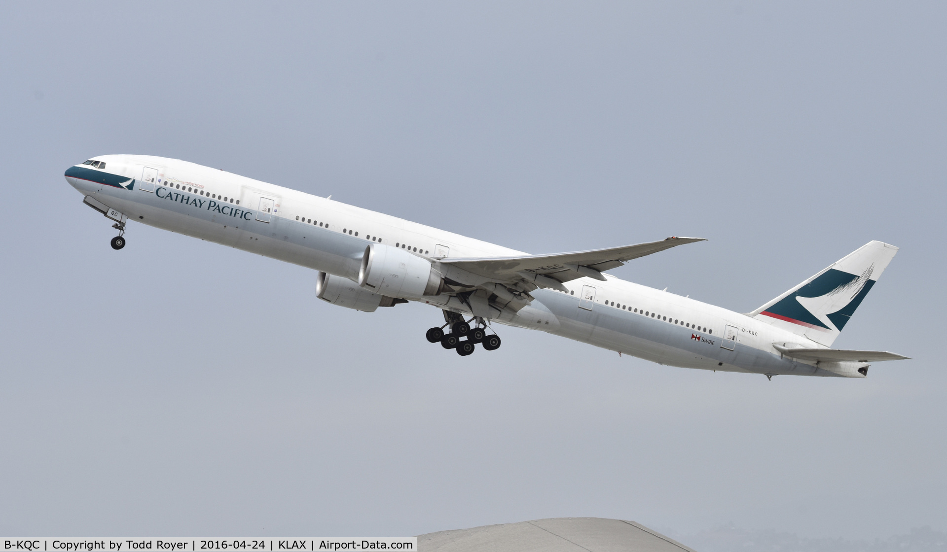 B-KQC, 2012 Boeing 777-367/ER C/N 39236, Departing LAX