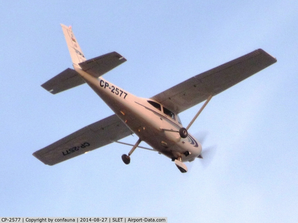 CP-2577, Cessna 182 Skylane C/N 18280744, Over Santa Cruz