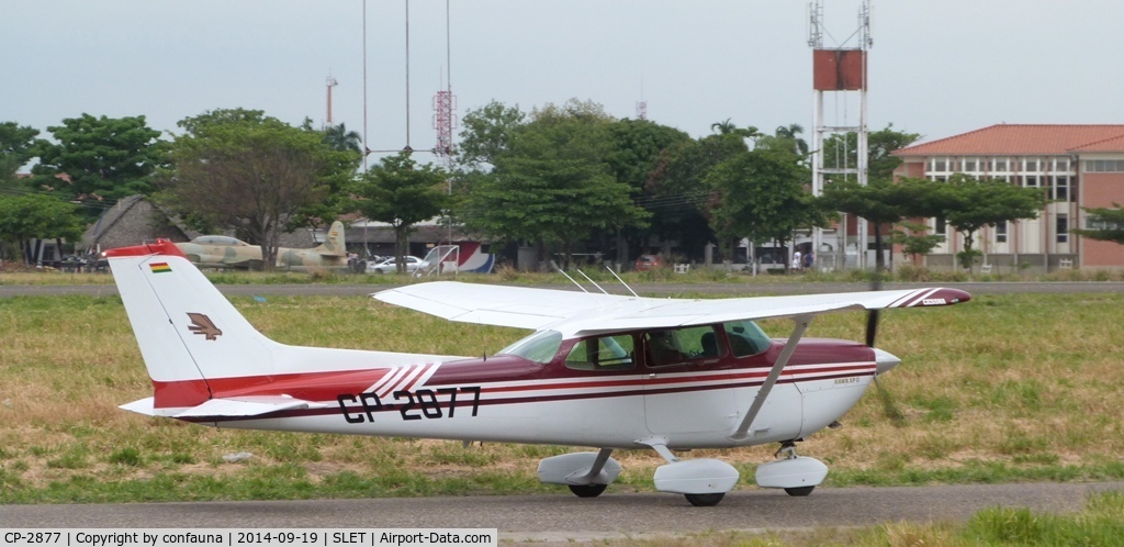 CP-2877, 1980 Cessna R172K Hawk XP C/N R1723418, Taxiing at El Trompillo