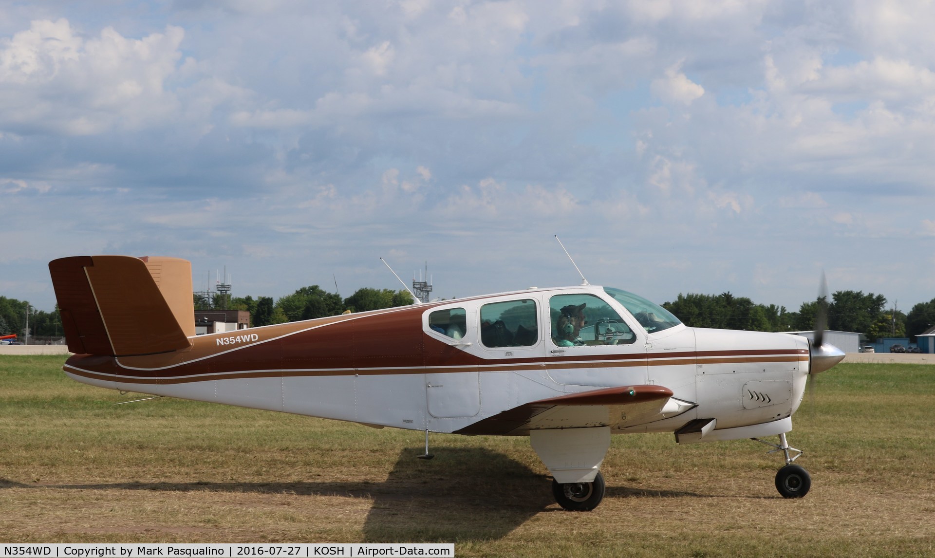 N354WD, 1956 Beech G35 Bonanza C/N D-4458, Beech G35