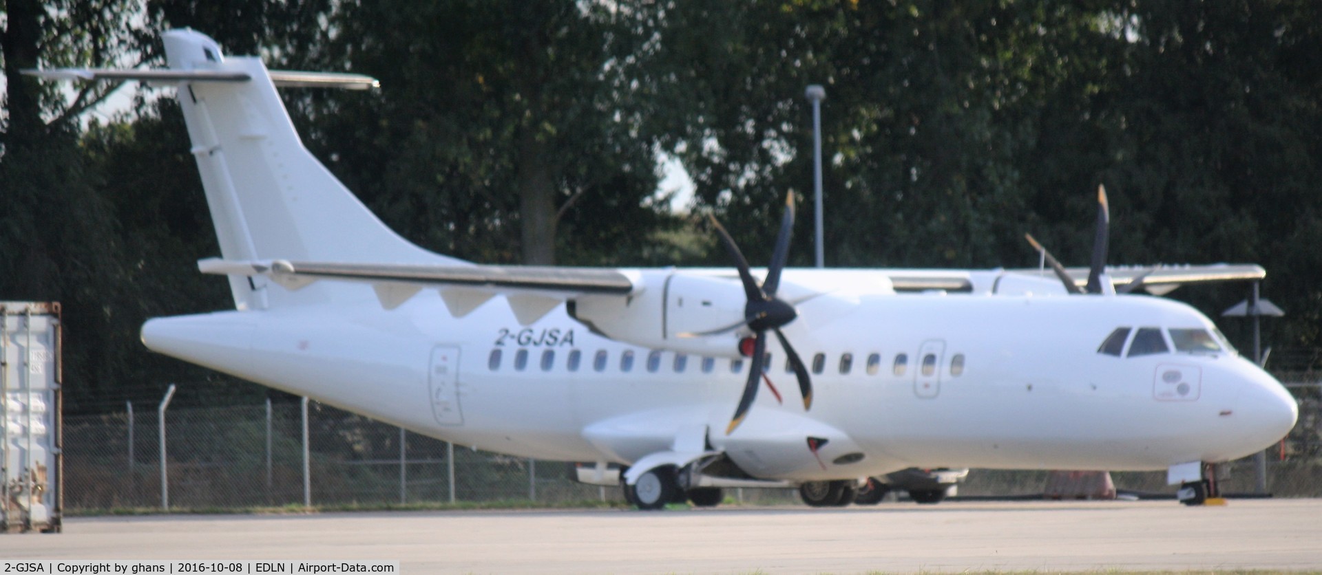 2-GJSA, 1998 ATR 42-500 C/N 574, All white now