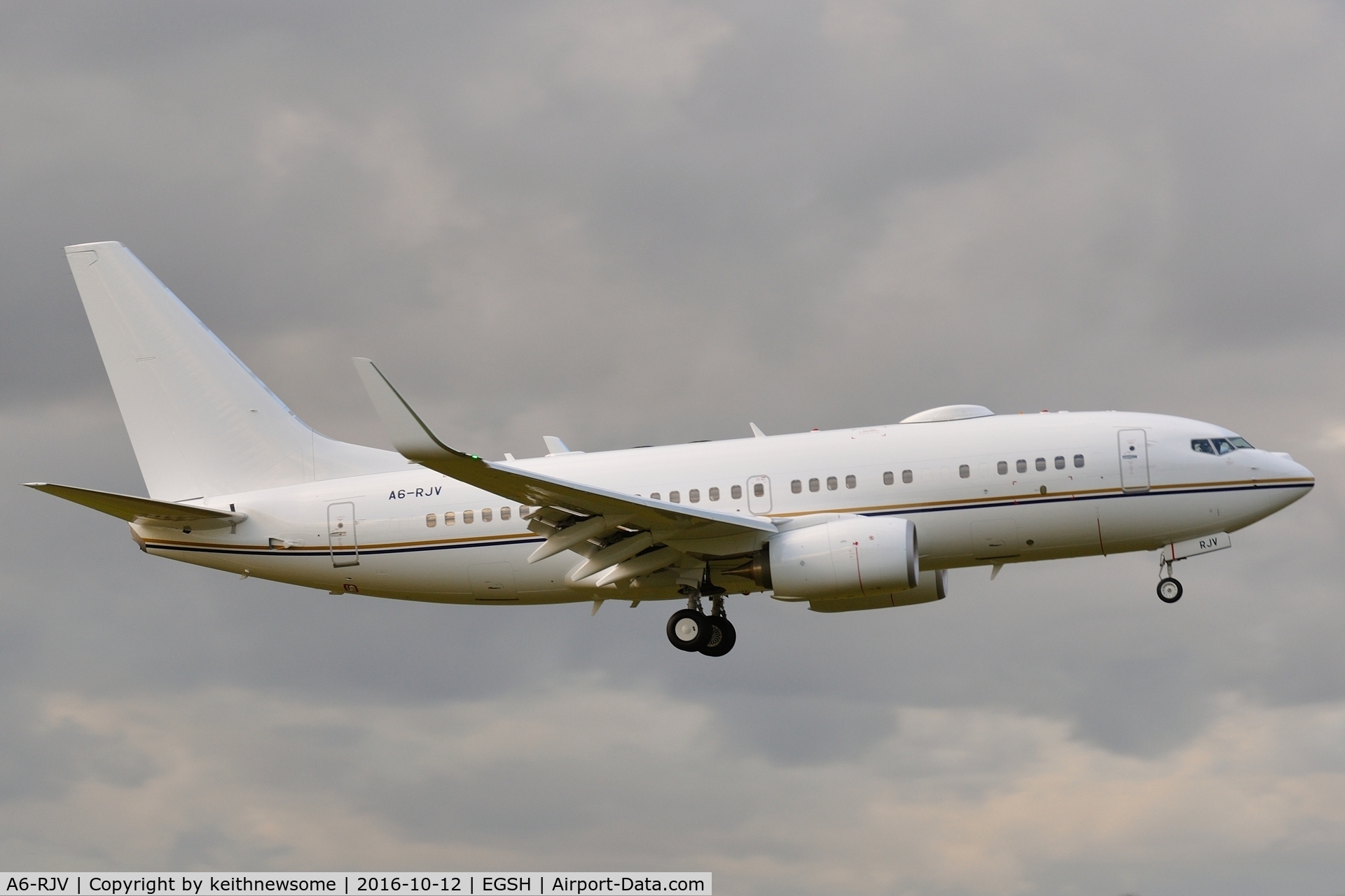 A6-RJV, Boeing 737-77W BBJ C/N 62467/5564, Returning from air test.