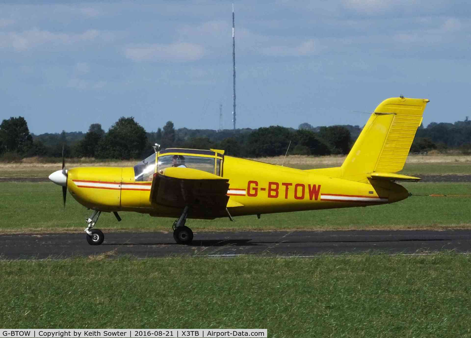 G-BTOW, 1982 Socata Rallye 180T Galerien C/N 3360, Tug aircraft