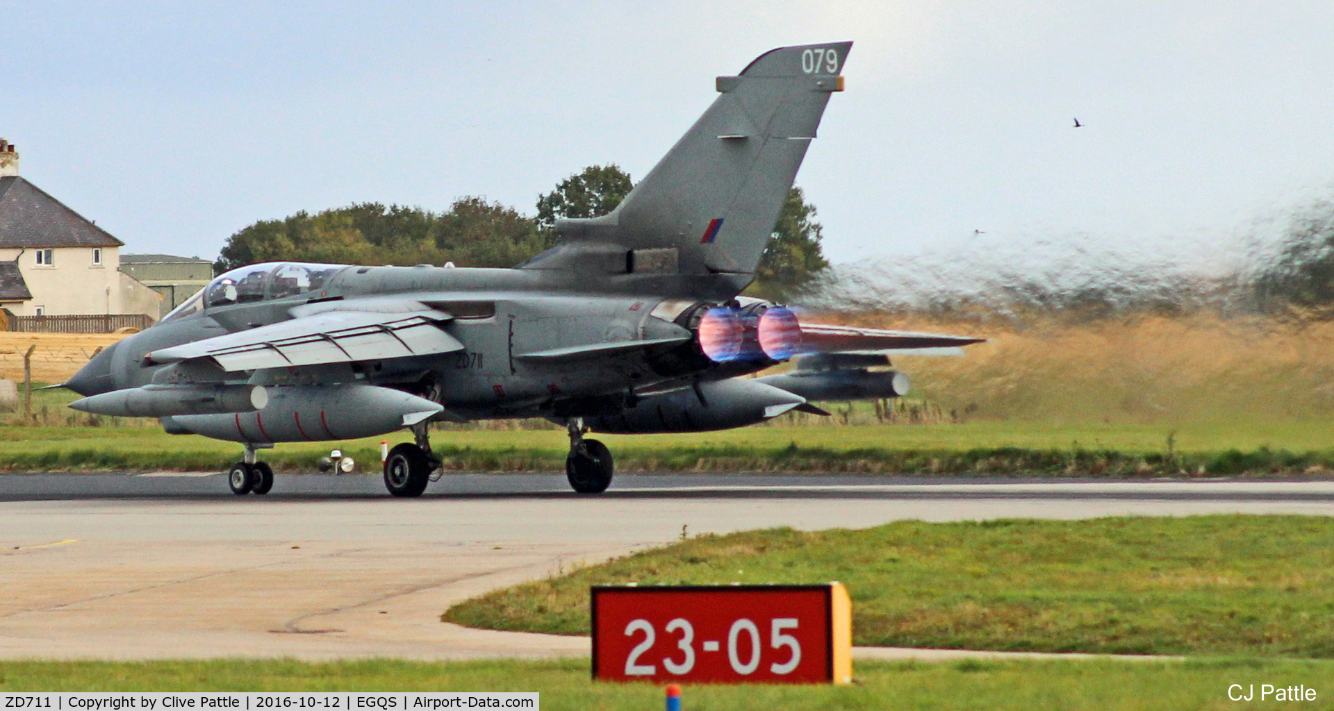 ZD711, 1984 Panavia Tornado GR.4 C/N 329/BT037/3152, In action during Exercise Joint Warrior 16-2 at RAF Lossiemouth EGQS