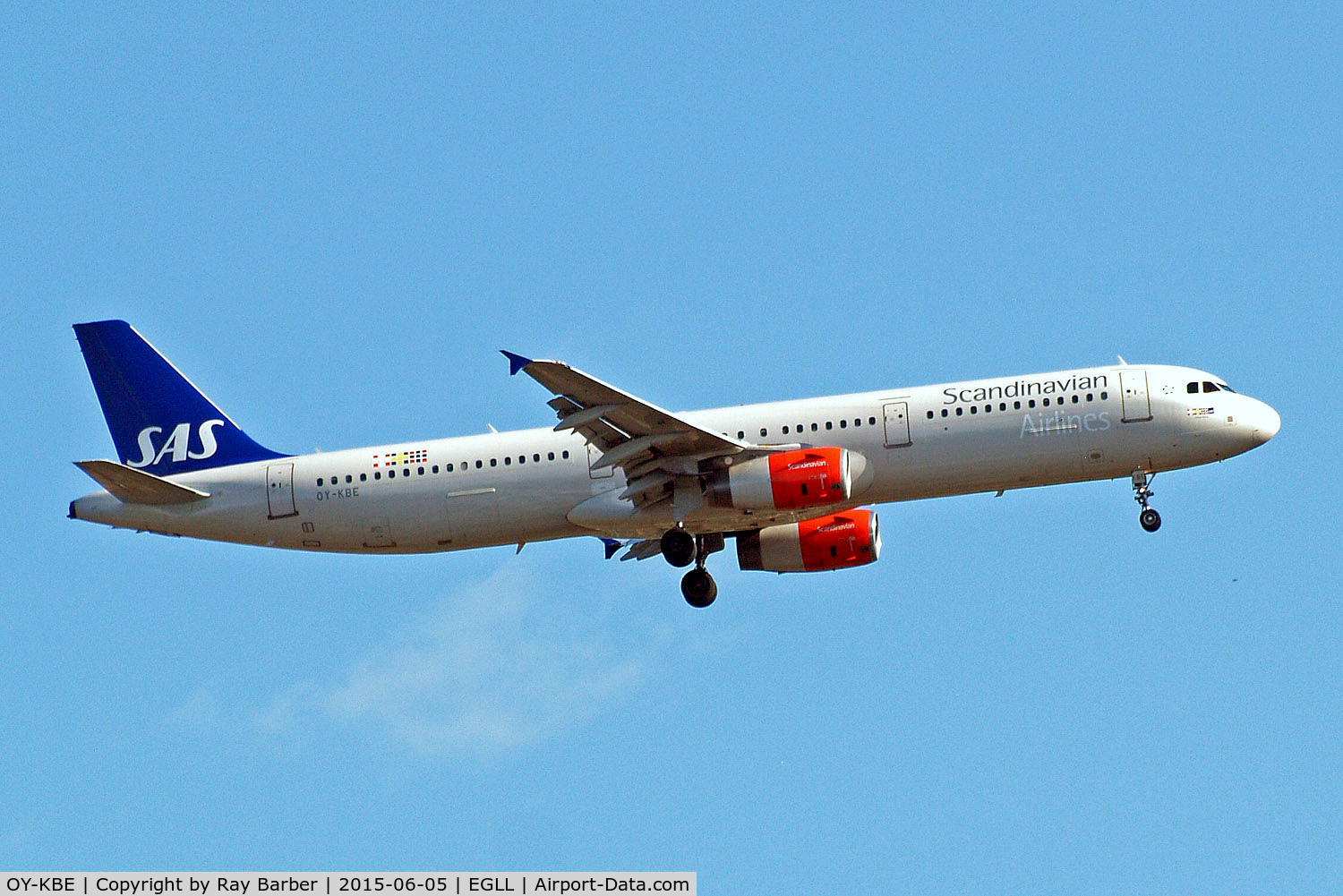 OY-KBE, 2002 Airbus A321-232 C/N 1798, Airbus A321-231 [1798] SAS Scandinavian Airlines Home~G 05/06/2015. On approach 27L.