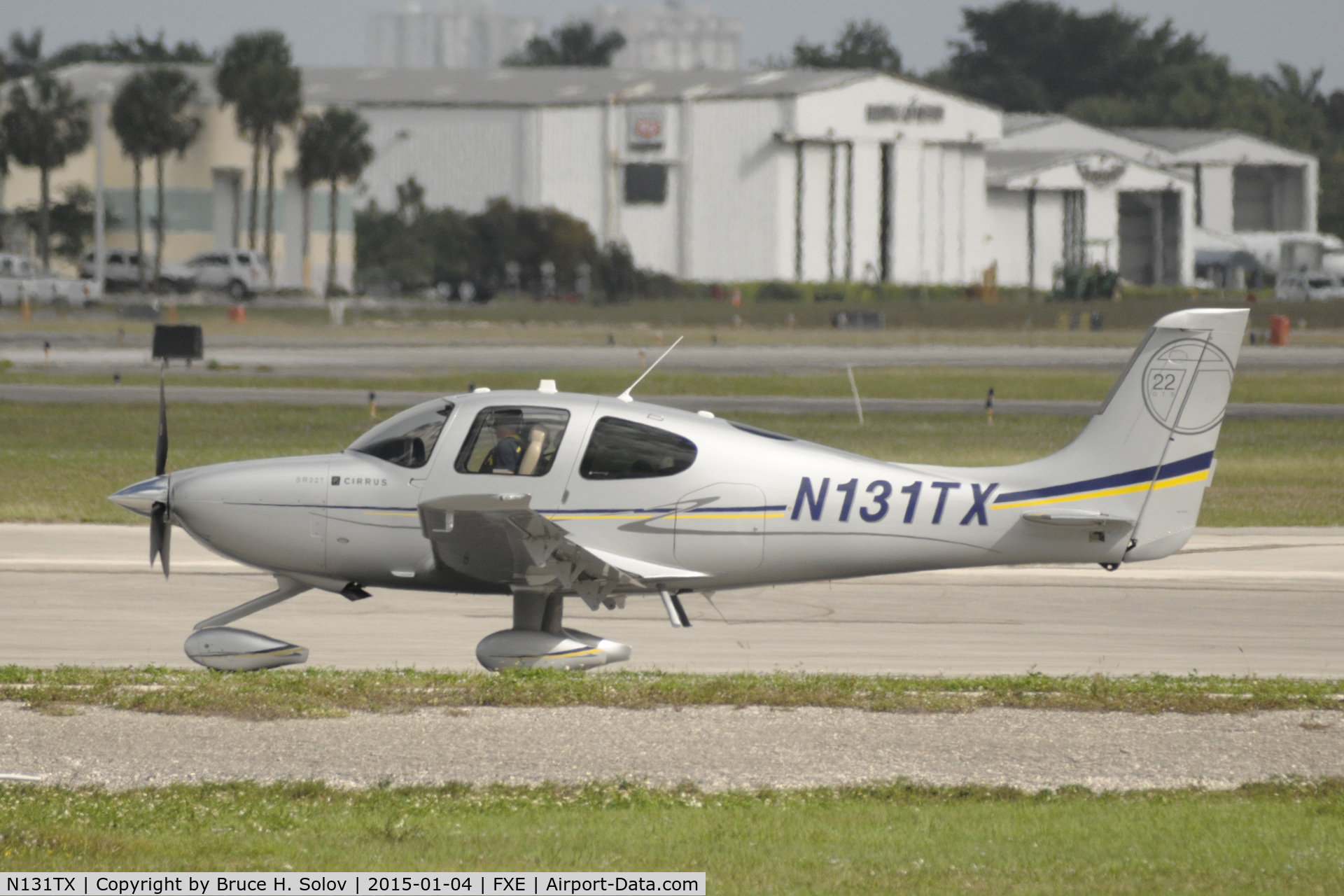 N131TX, Cirrus SR22T C/N 0230, ready for departure