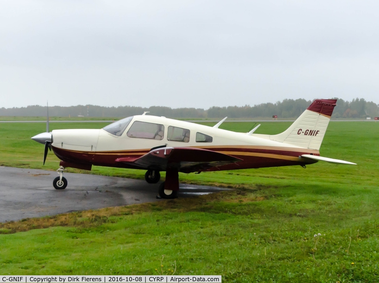 C-GNIF, 1975 Piper PA-28R-200 Cherokee Arrow C/N 28R-7535133, Park at the Carp Airport.