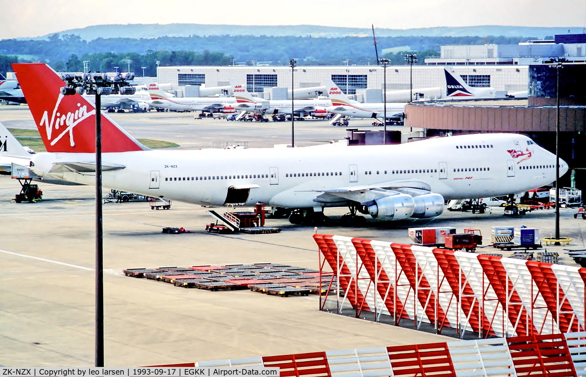 ZK-NZX, 1981 Boeing 747-219B C/N 22724, Gatwick LGW 17.9.93
ZK-NZX duing short lease to Virgin Atlantic