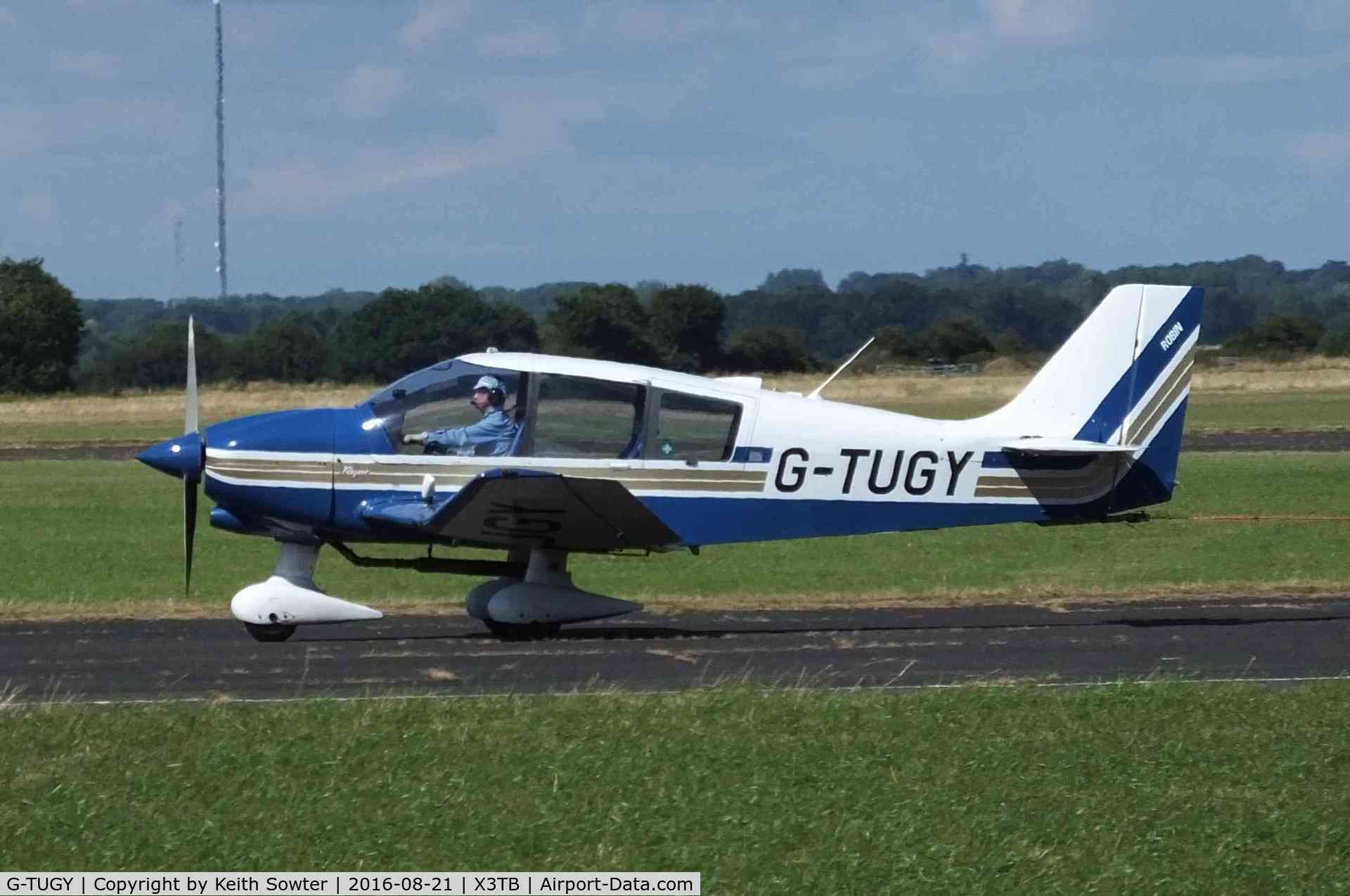G-TUGY, 1991 Robin DR-400-180 Regent Regent C/N 2052, glider comp