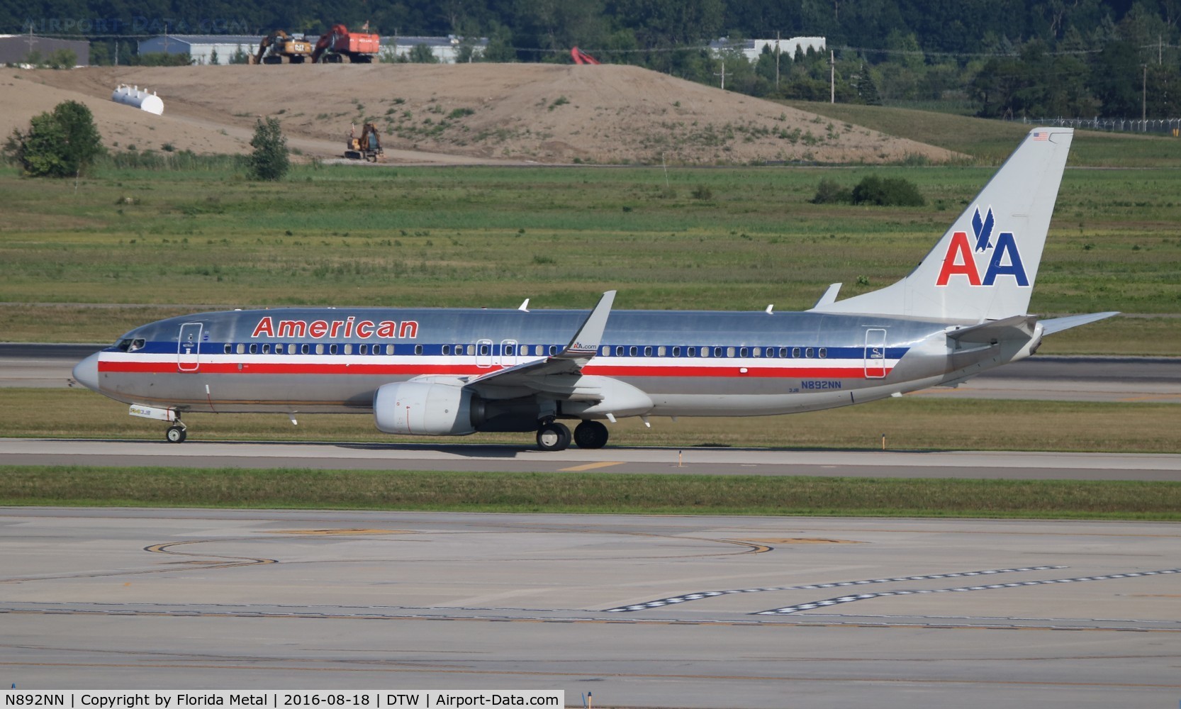 N892NN, 2012 Boeing 737-823 C/N 31145, American