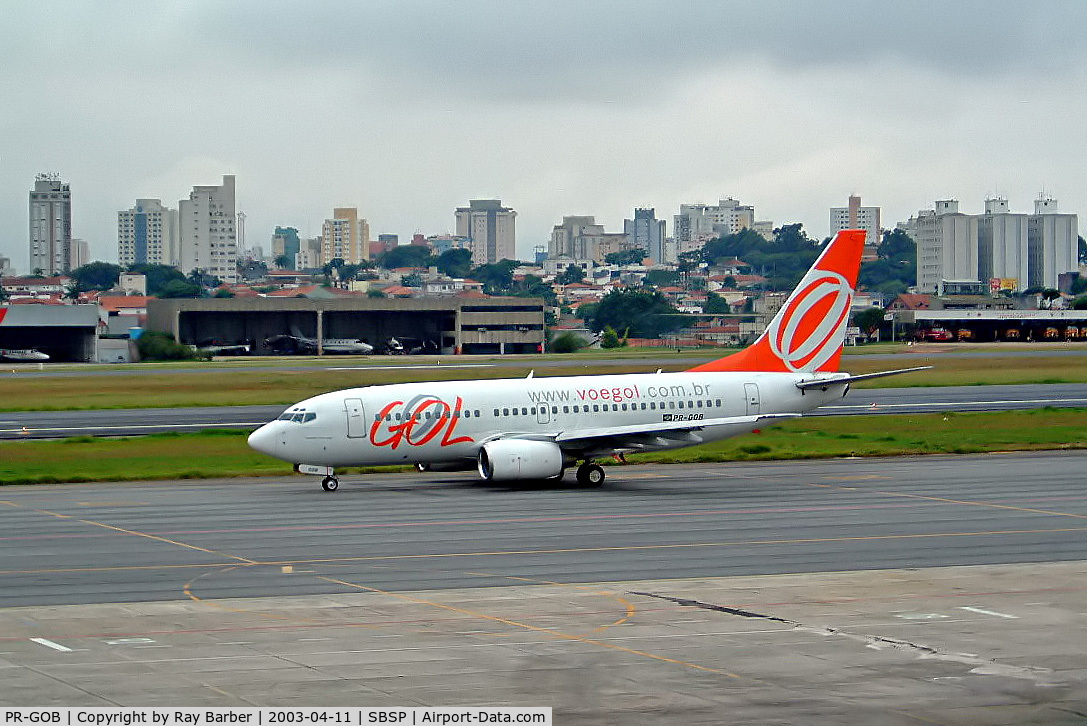 PR-GOB, 1997 Boeing 737-75B C/N 28099, Boeing 737-75B [28099] (GOL Transportes Aeroes) Sao Paulo-Congonhas~PP 11/04/2003