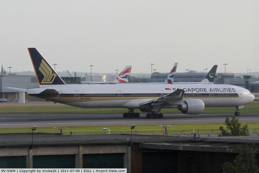 9V-SWM, 2008 Boeing 777-312/ER C/N 34578, Take off