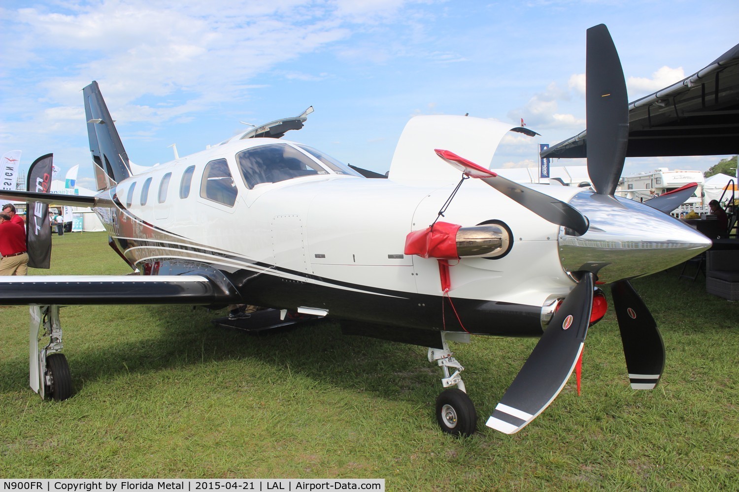 N900FR, 2015 Socata TBM-900 C/N 1050, TBM-900