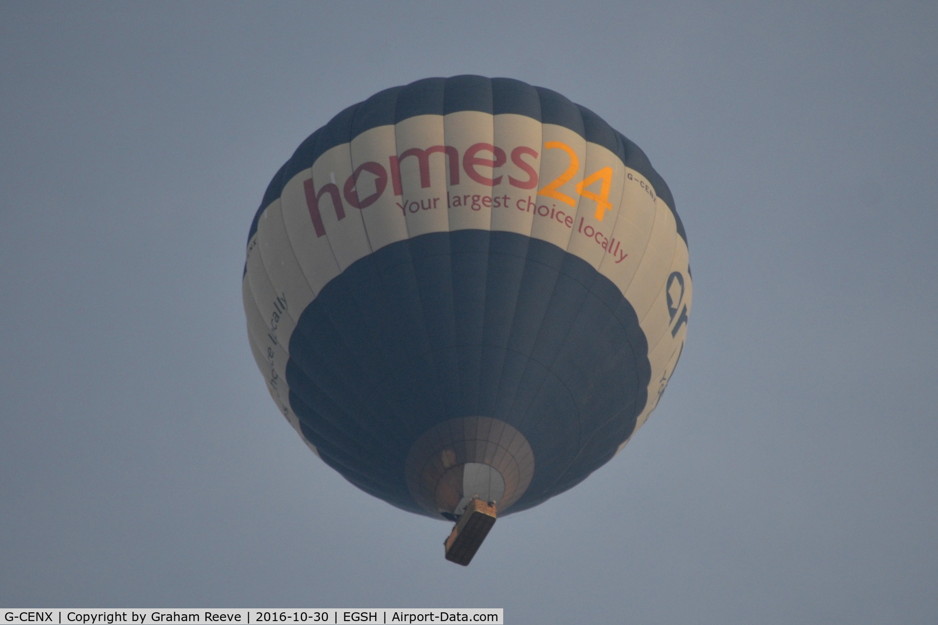 G-CENX, 2007 Lindstrand Hot Air Balloons Ltd LBL 360A C/N 1160, Overhead at Norwich.