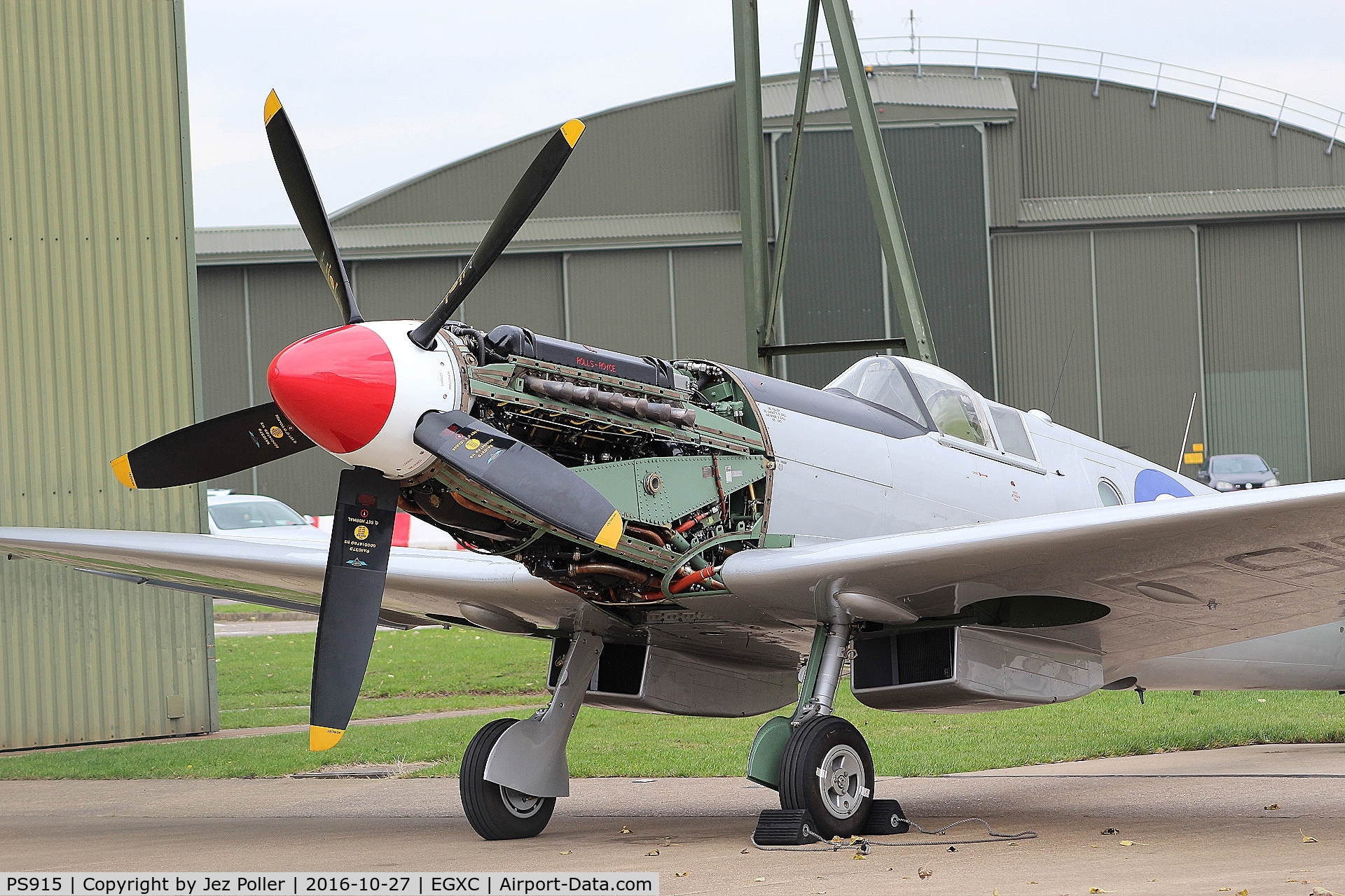 PS915, 1945 Supermarine 389 Spitfire PR.XIX C/N 6S/585121, restored and repainted
