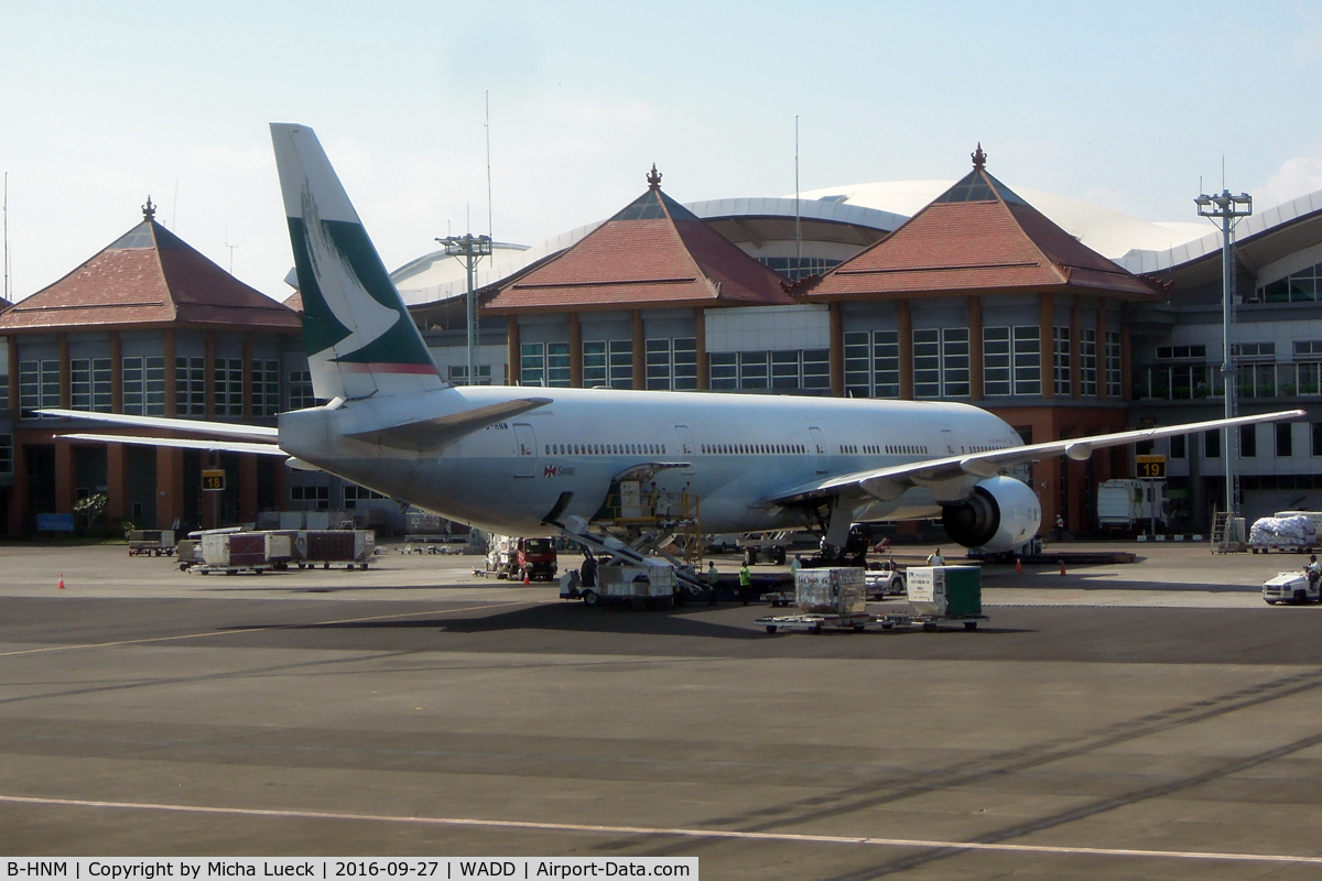 B-HNM, 2003 Boeing 777-367 C/N 33702, At Denpasar