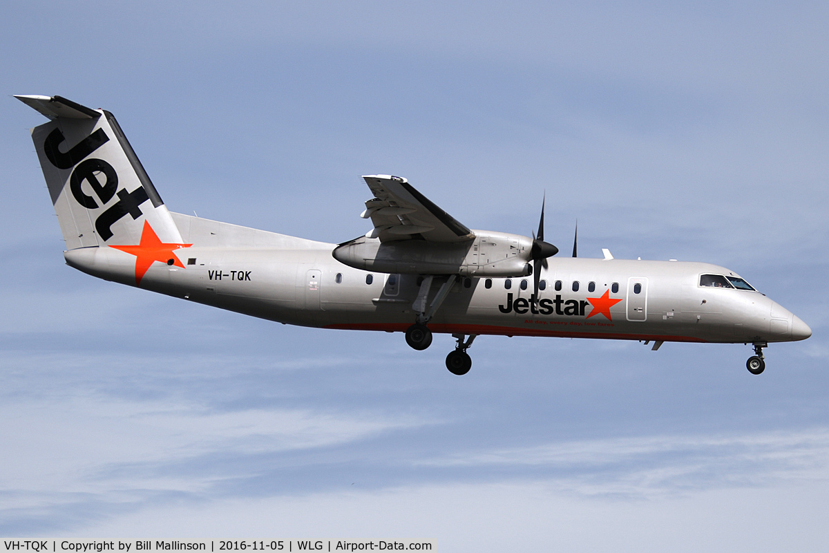 VH-TQK, 2004 De Havilland Canada DHC-8-315Q Dash 8 C/N 600, FINALS TO 34
.
.
1505