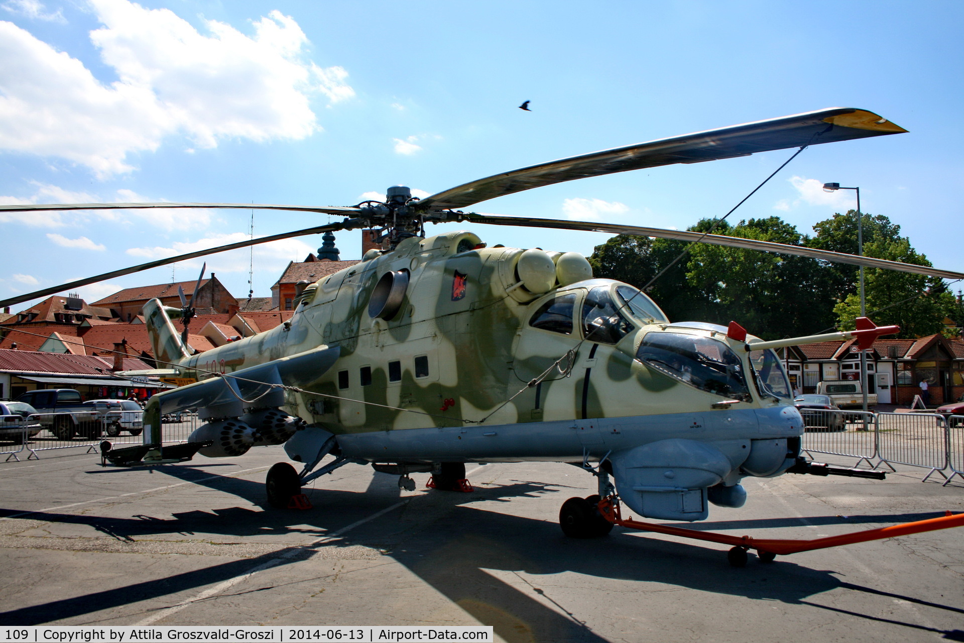 109, 1980 Mil Mi-24D Hind D C/N K20109, Pápa, Hungary. A ceremony on the occasion of the city on display in Pápa