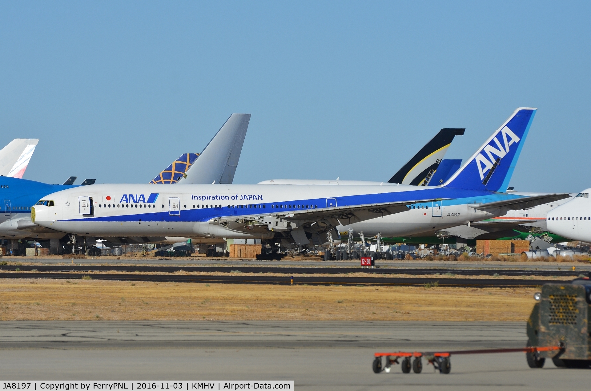JA8197, 1995 Boeing 777-281 C/N 27027, ANA B772 being recycled at MHV.