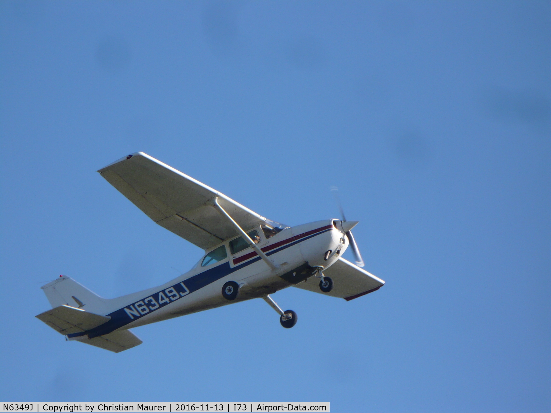N6349J, 1980 Cessna 172N C/N 17273866, Cessna 172N Takeoff