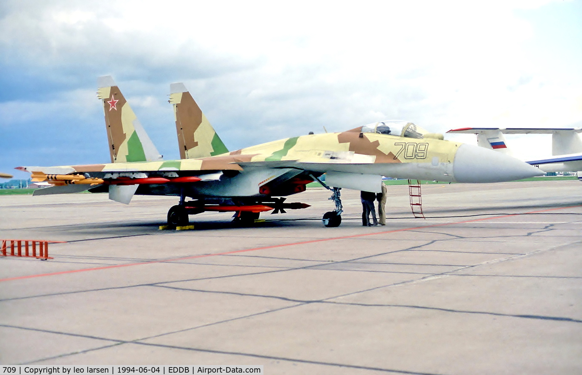 709, Sukhoi Su-35 C/N N7987101100, Berlin Air Show 4.6.94