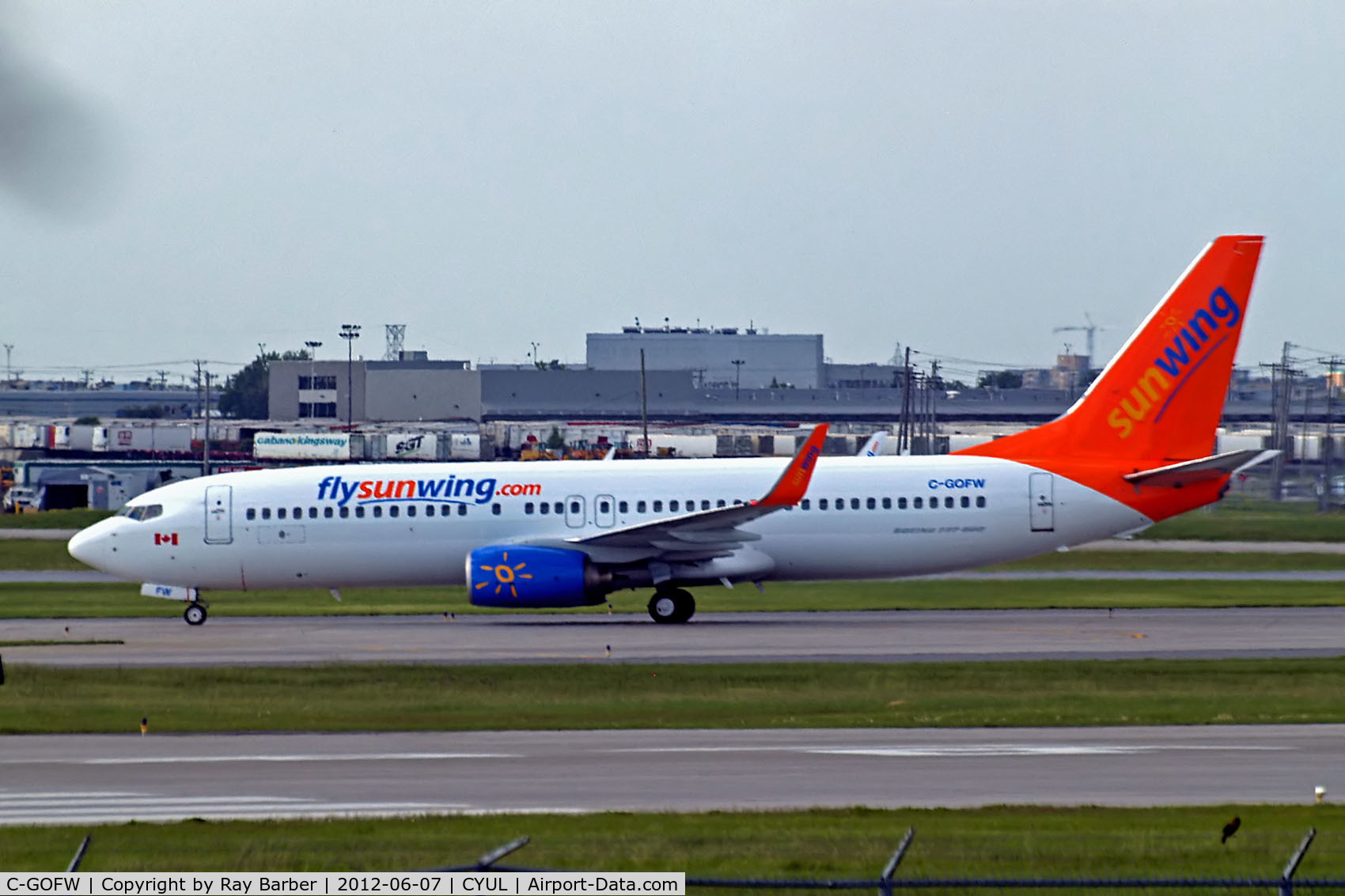 C-GOFW, 2004 Boeing 737-8BK C/N 33018, Boeing 737-8BK [33018] (Sunwing Airlines) Montreal-Dorval Int'l~C 07/06/2012