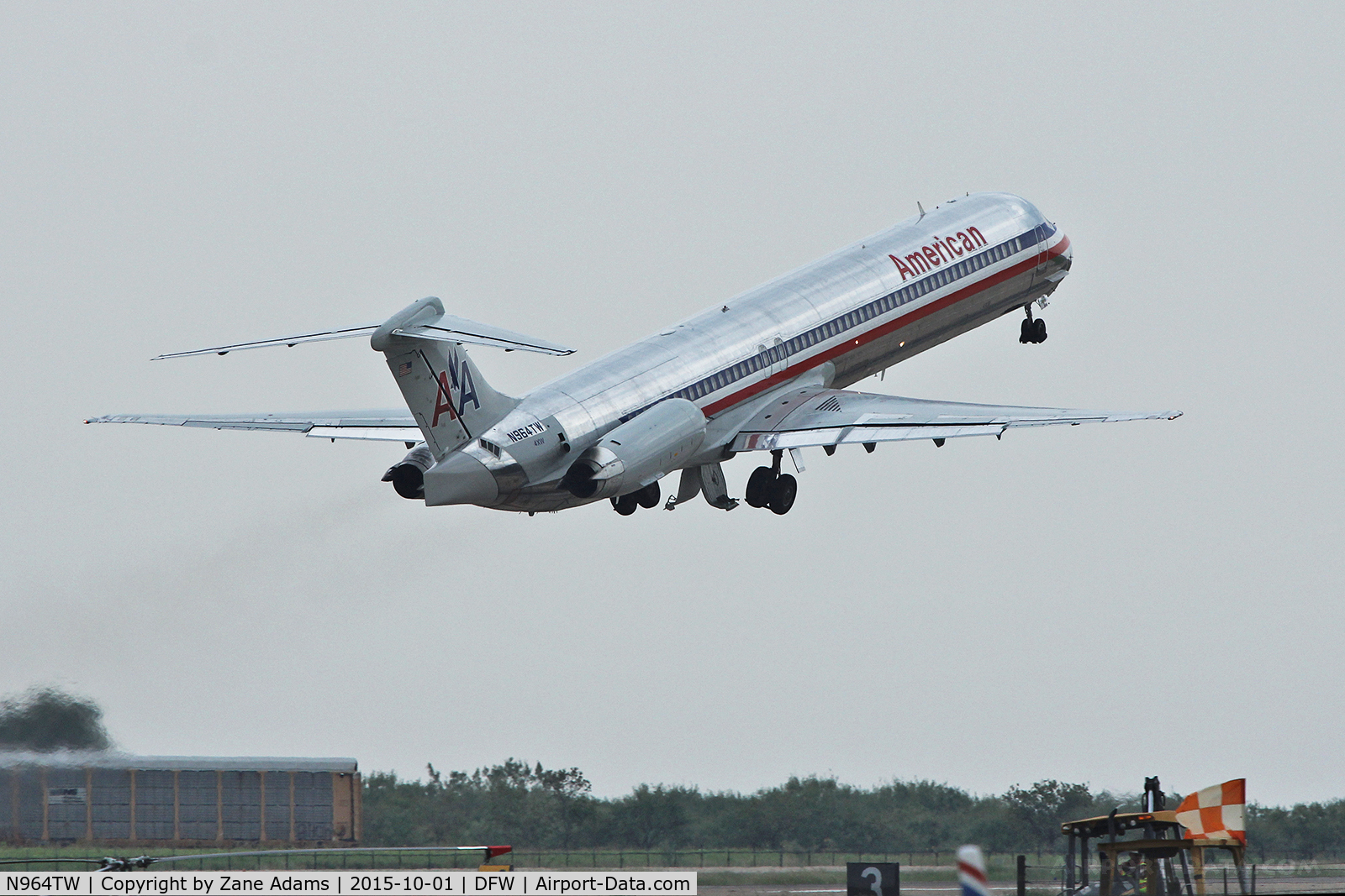 N964TW, 1999 McDonnell Douglas MD-83 (DC-9-83) C/N 53614, Departing DFW Airport