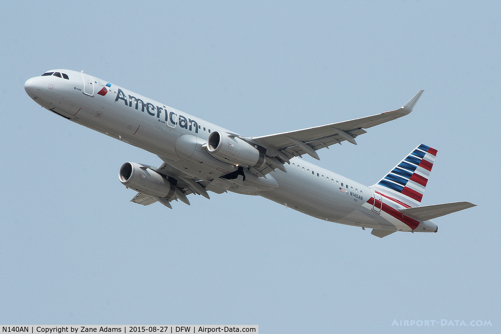 N140AN, 2015 Airbus A321-231 C/N 6667, Departing DFW Airport