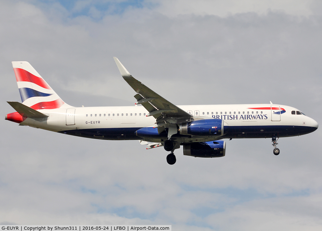 G-EUYR, 2013 Airbus A320-232 C/N 5856, Landing rwy 14R with fitted sharklets