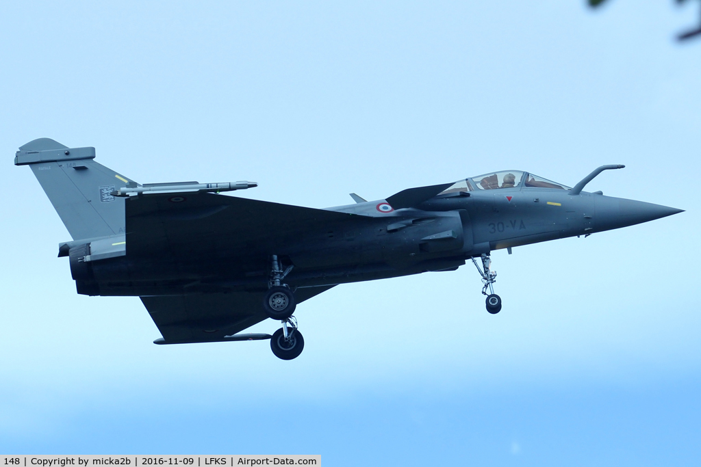 148, 2016 Dassault Rafale C C/N 148, Landing