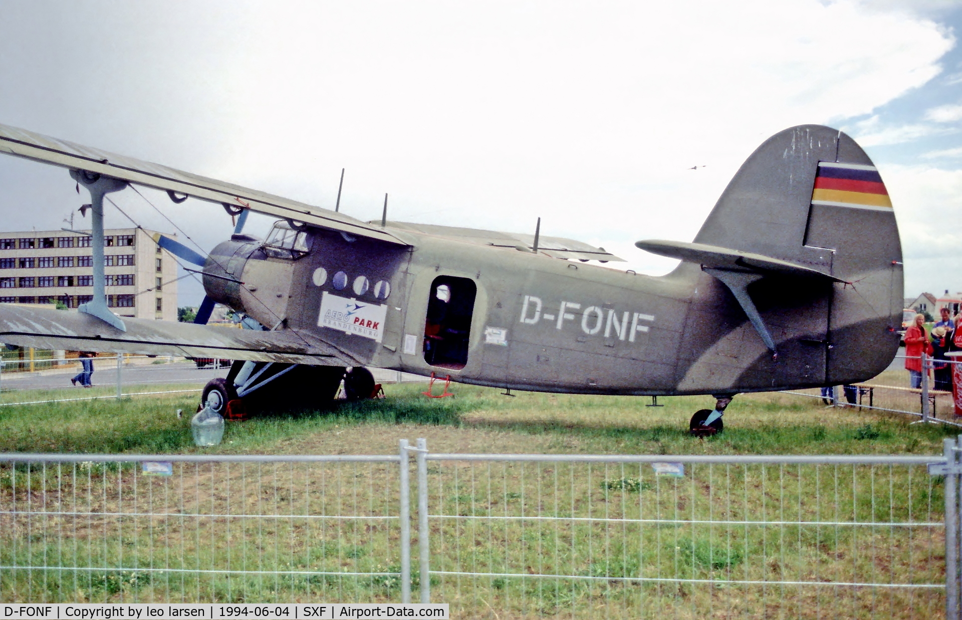 D-FONF, 1962 Antonov An-2TP C/N 117447319, Berlin Air Show 4.6.94