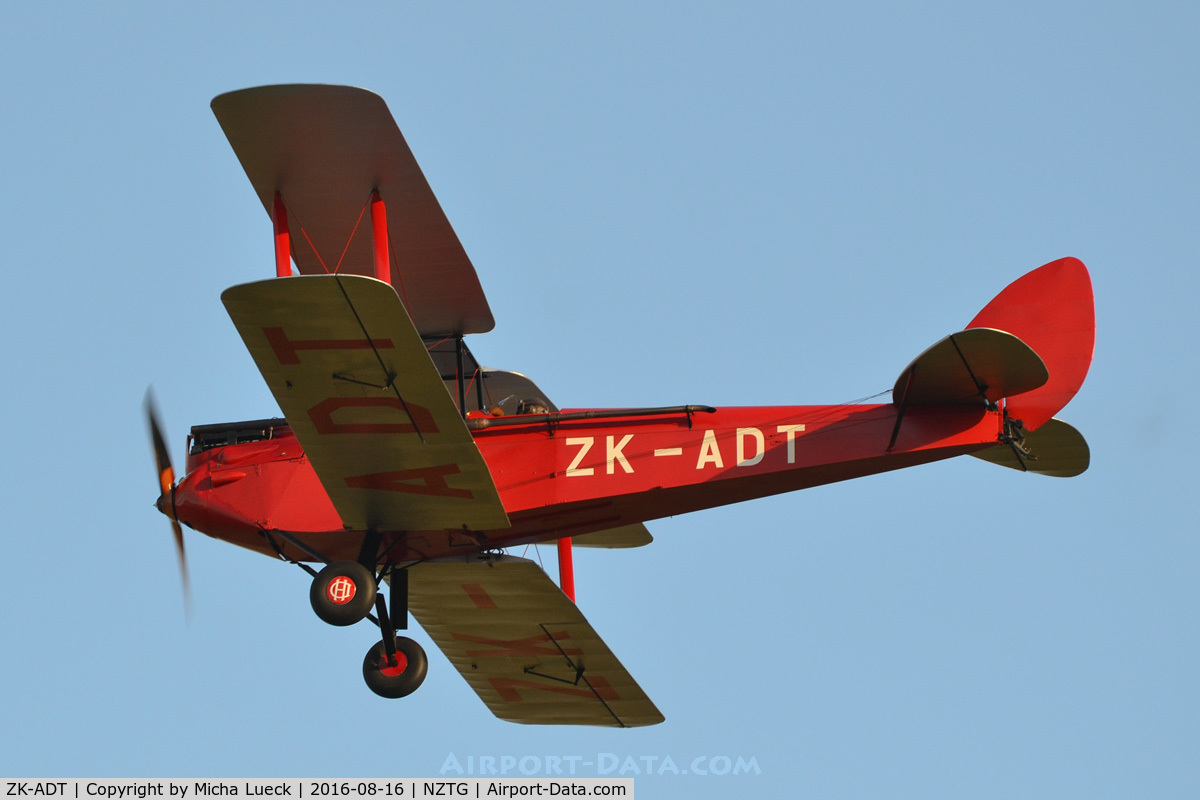 ZK-ADT, 1929 De Havilland DH.60G Gipsy Moth C/N 1101, At Tauranga