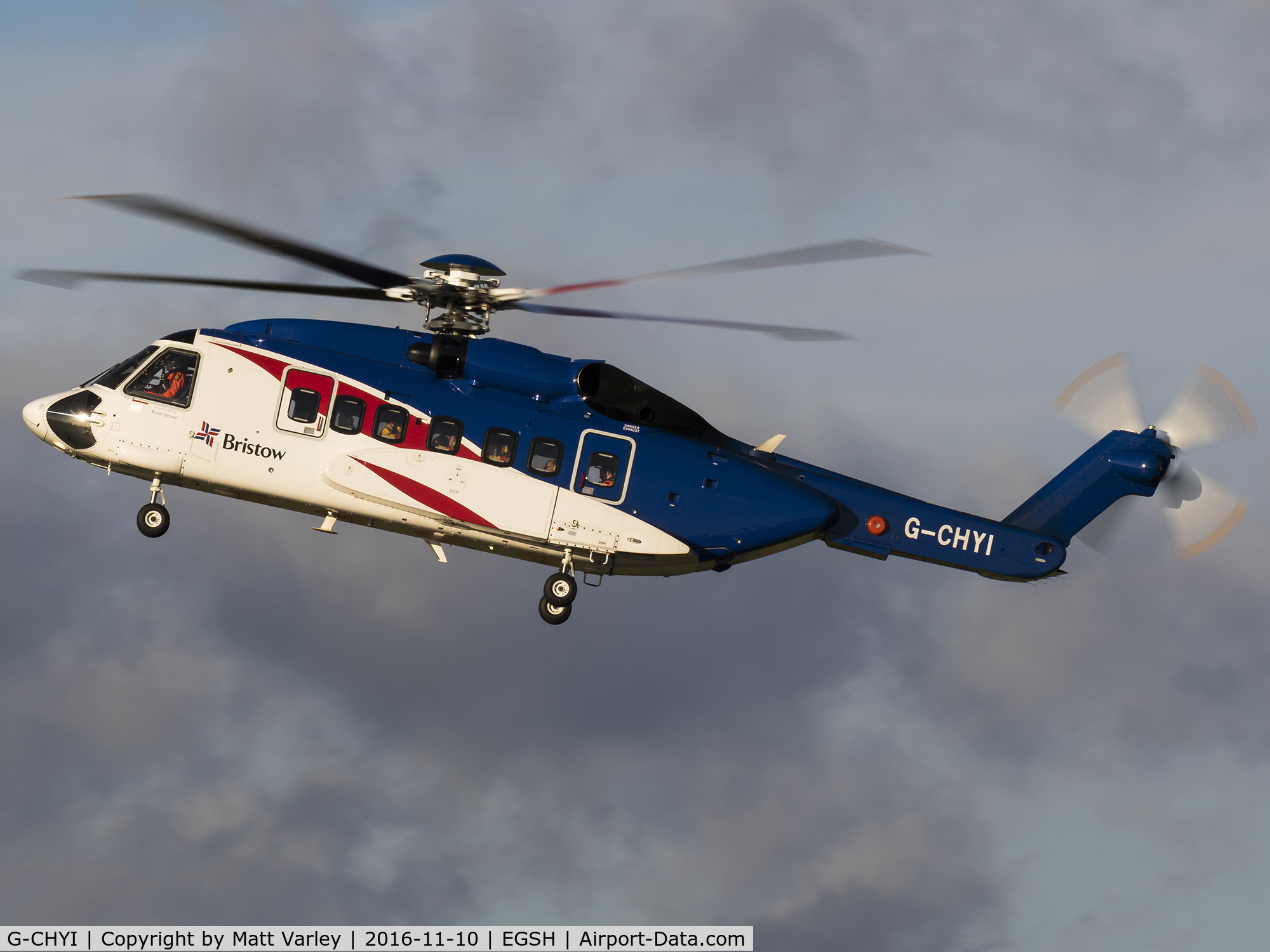 G-CHYI, 2013 Sikorsky S-92A C/N 920197, landing on RWY 27 @ NWI....