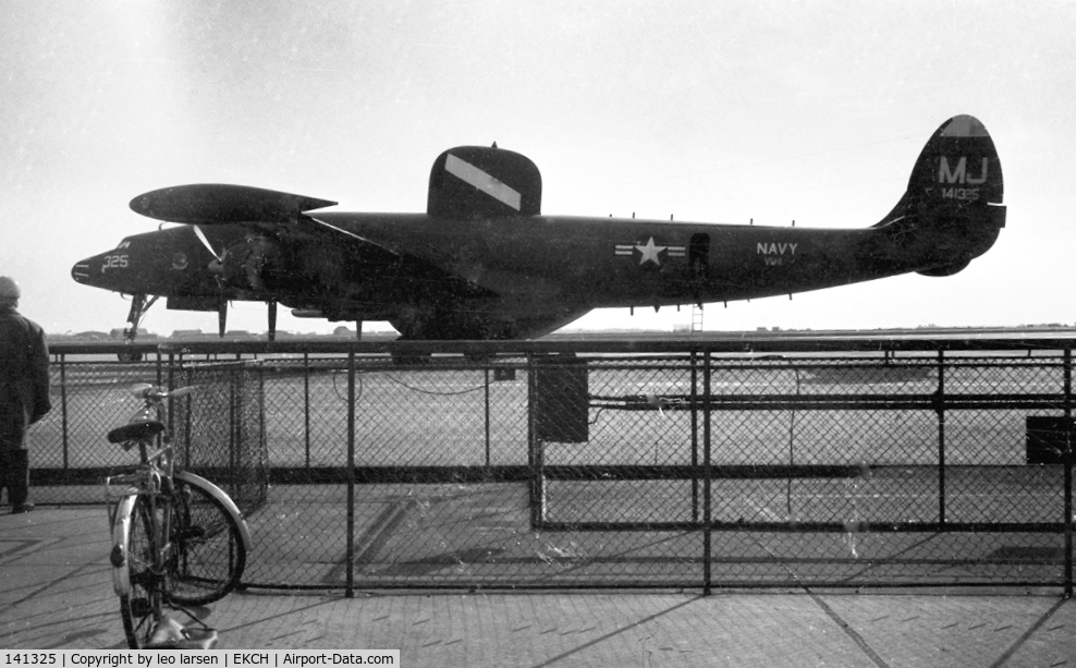 141325, 1956 Lockheed NC-121K Warning Star C/N 1049A-4449, Copenhagen in the 1960 ties