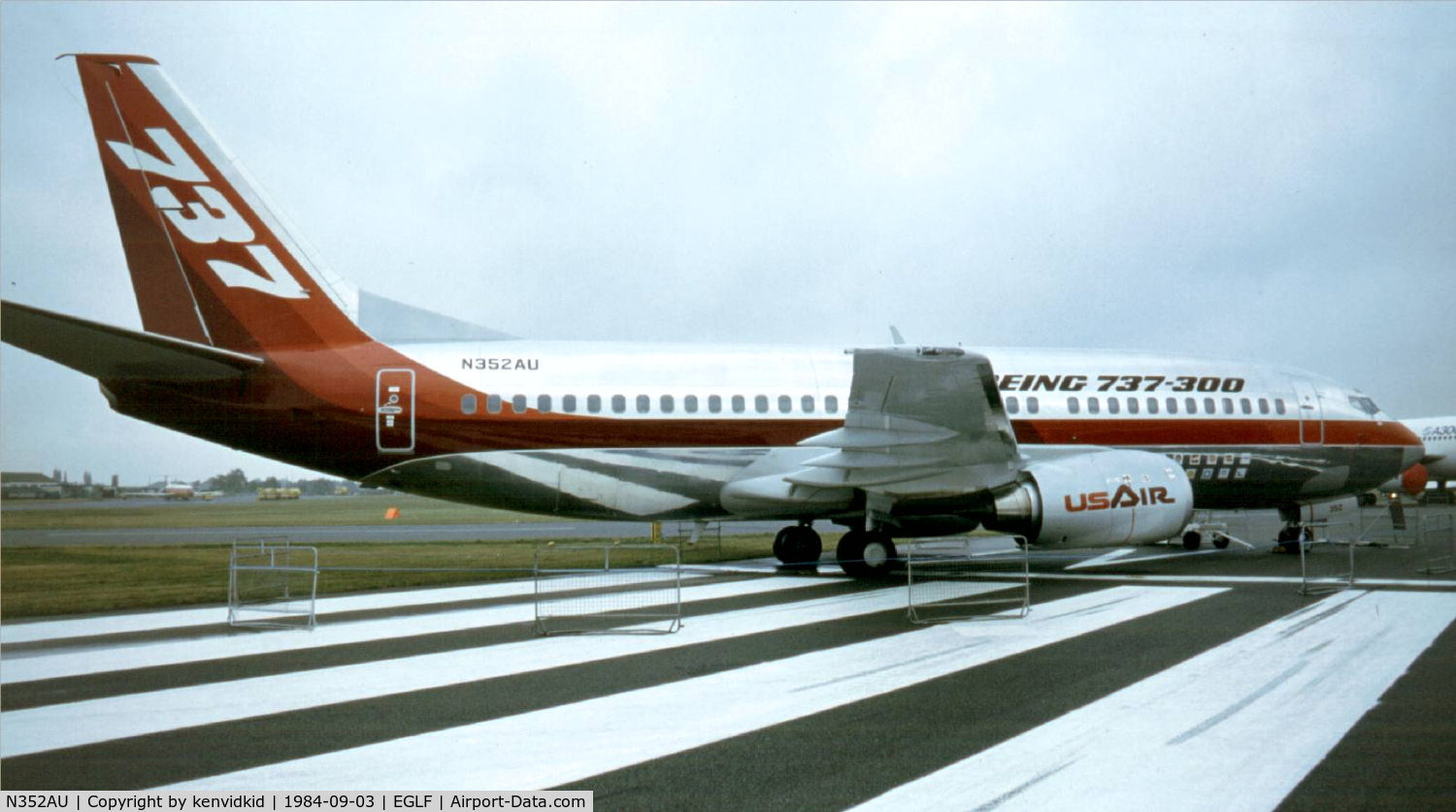 N352AU, 1984 Boeing 737-3B7 C/N 22952, At the 1984 Farnborough International Air Show. Scanned from slide.