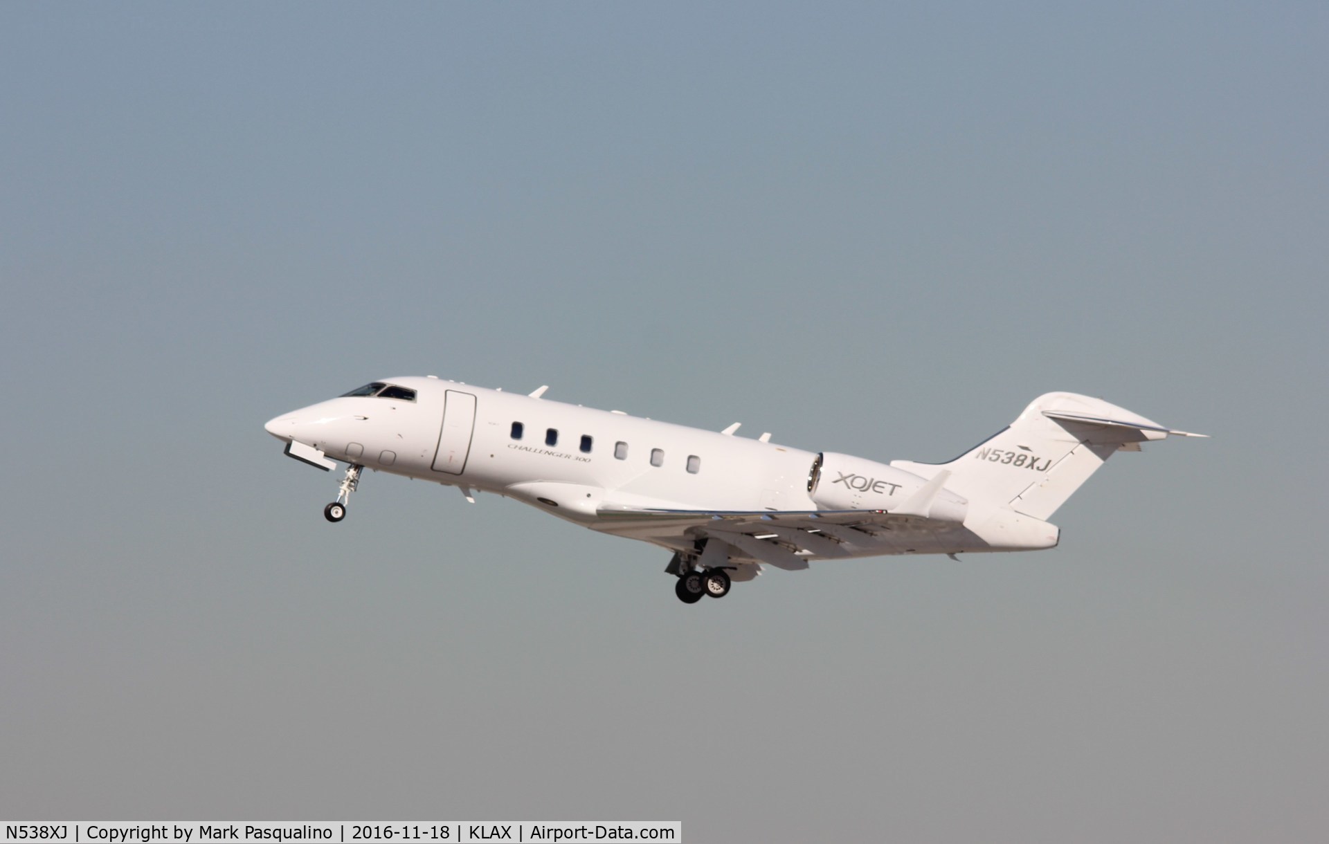 N538XJ, 2008 Bombardier Challenger 300 (BD-100-1A10) C/N 20224, Challenger 300