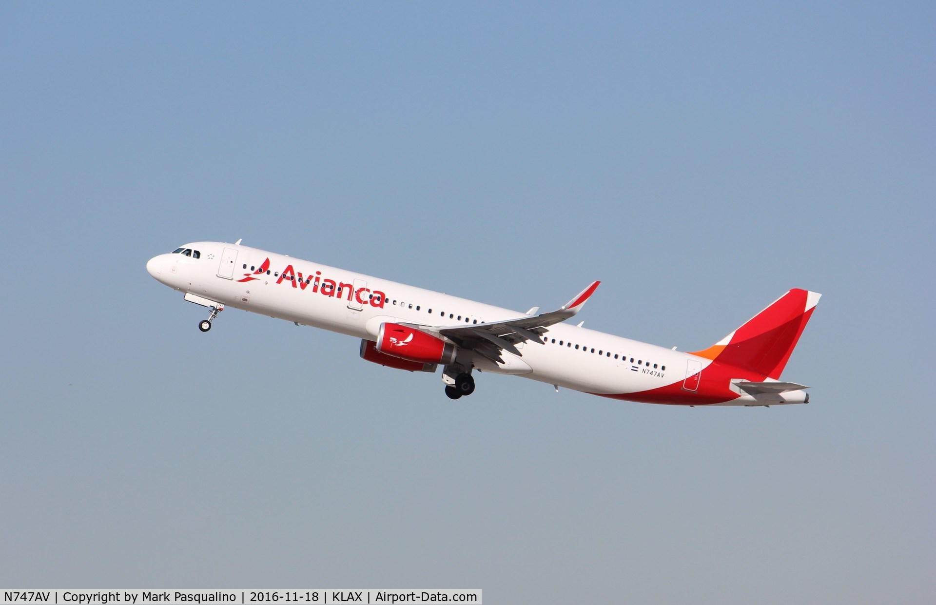 N747AV, 2015 Airbus A321-231 C/N 6861, Airbus A321