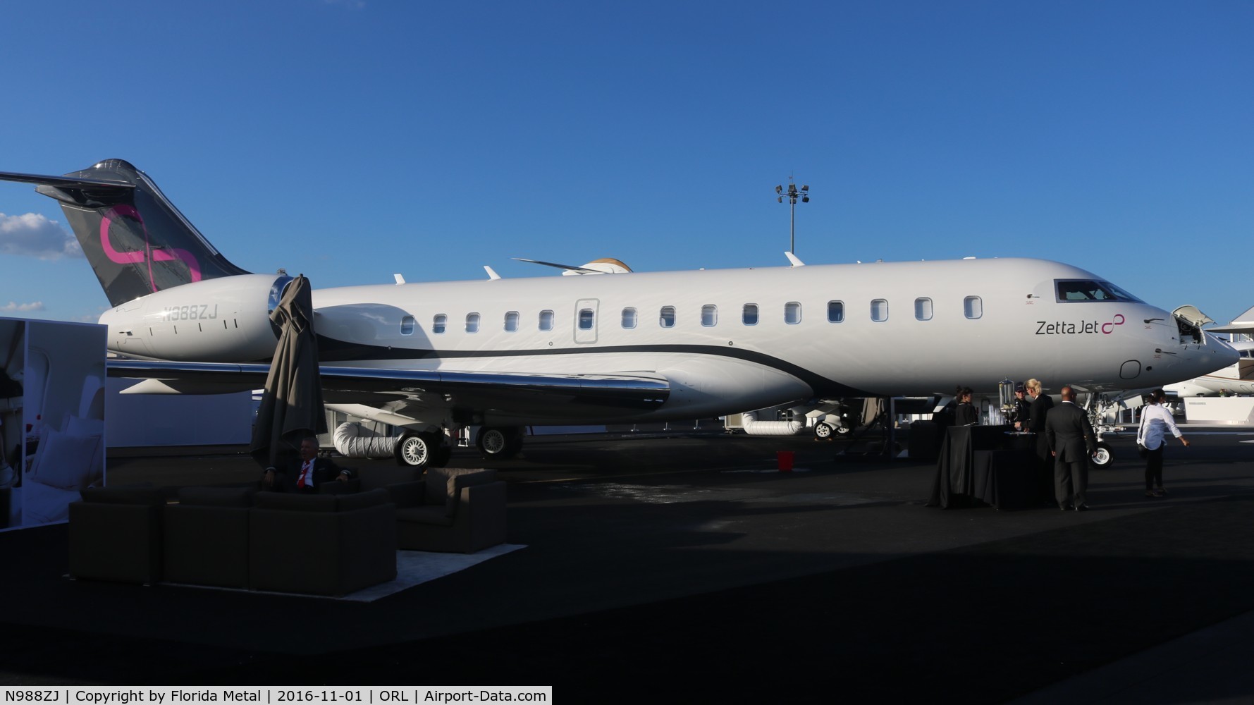 N988ZJ, 2015 Bombardier BD-700-1A10 Global 6000 C/N 9740, Zeta Jet