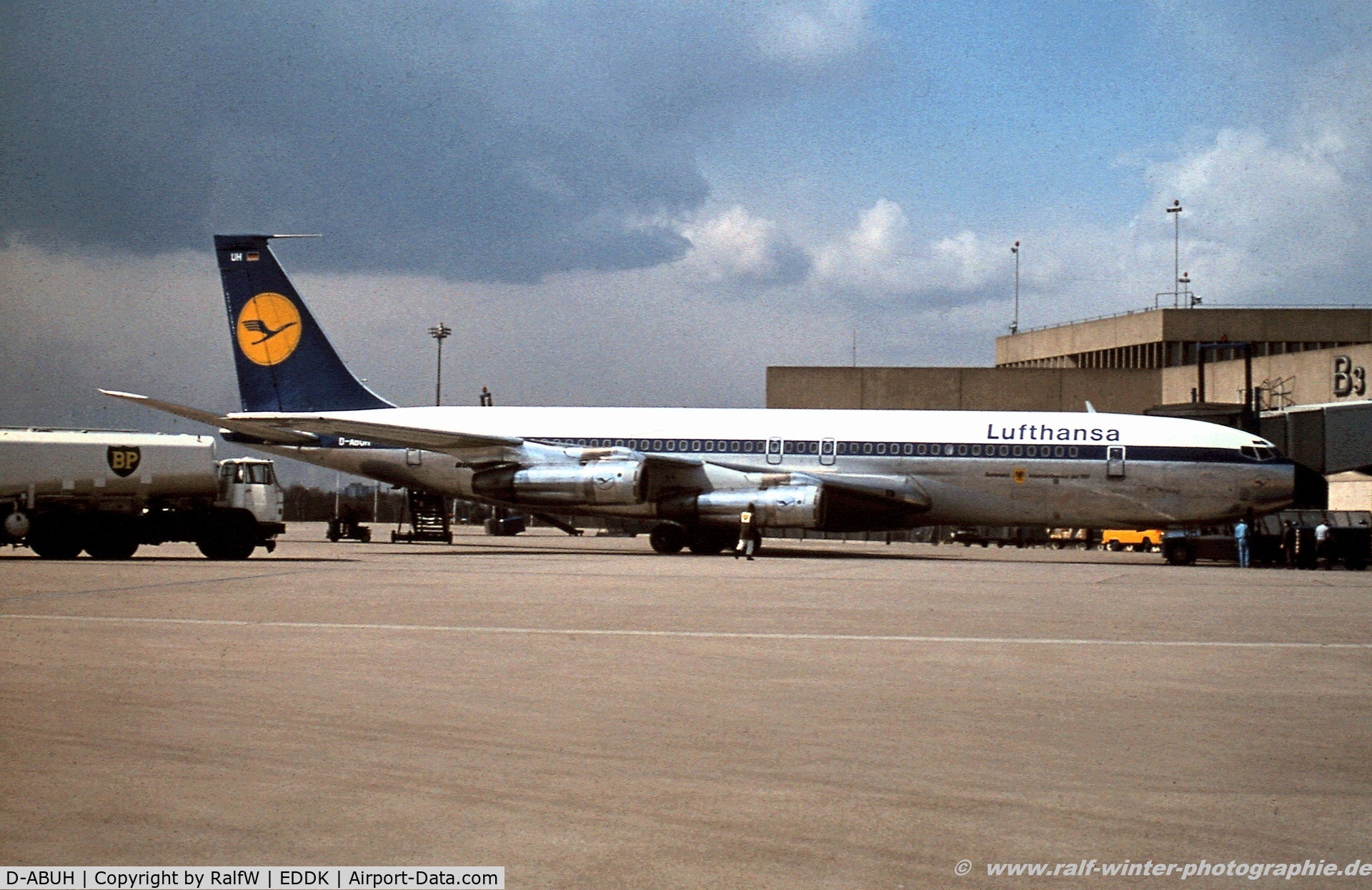 D-ABUH, 1965 Boeing 707-330B C/N 18930, Boeing 707-330B - Lufthansa 'Dortmund' - D-BUH - 1979 - CGN, from a slide