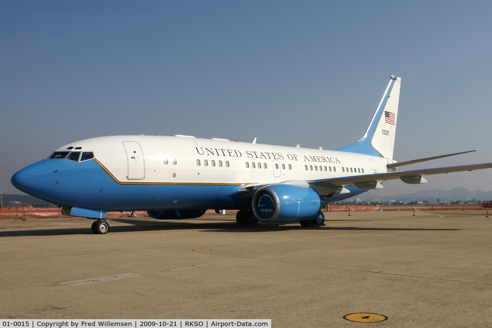 01-0015, 2001 Boeing C-40B (737-7FD BBJ) C/N 32916, 65AS